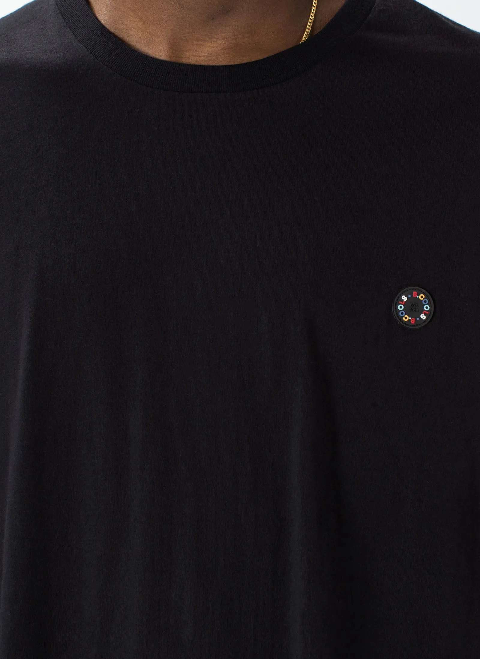 Badge LS Tee Black