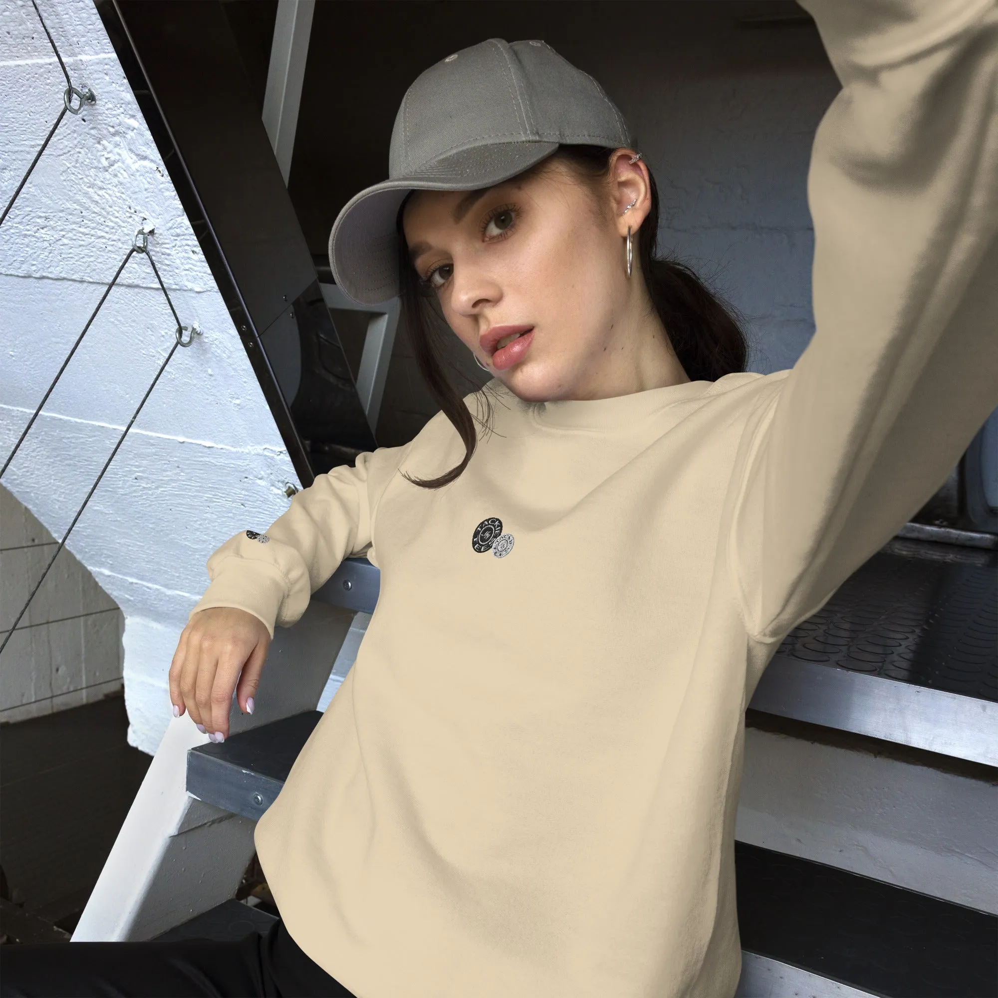 Signature sweatshirt | embroidered